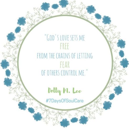 gods-love-sets-me-free-from-the-chains-of-letting-fear-of-others-control-me-e1476934404221